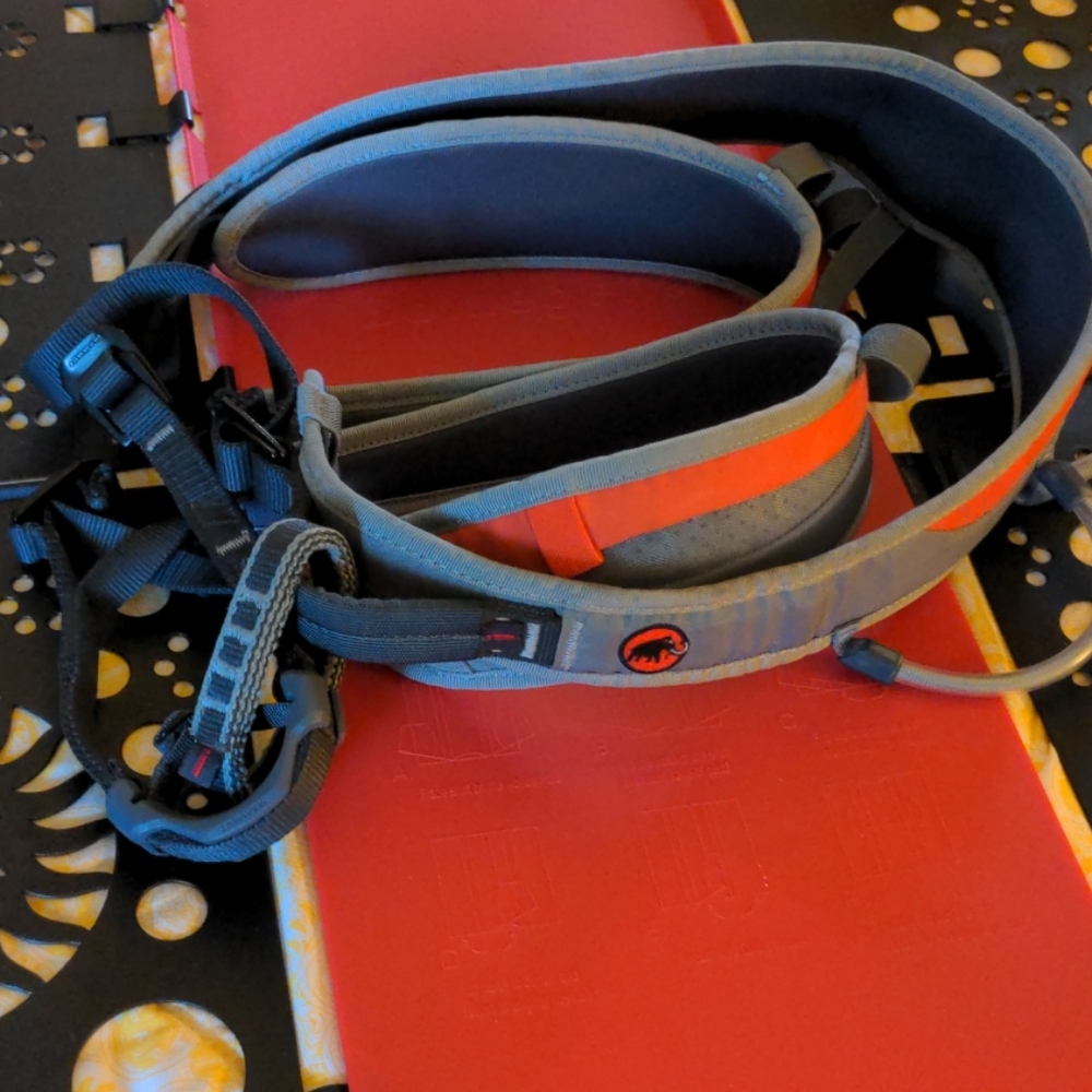 Mammut Ophir climbing harness sz M